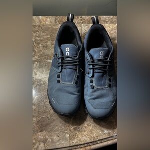 On Cloud Running  Blue Athletic Shoes size 7.5